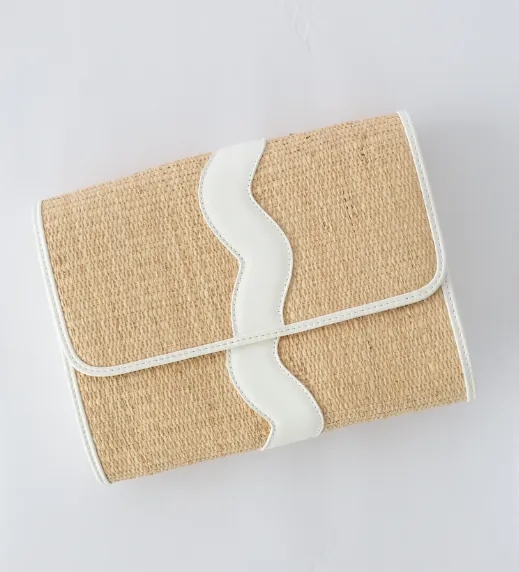 Breck and Grier Allie Clutch